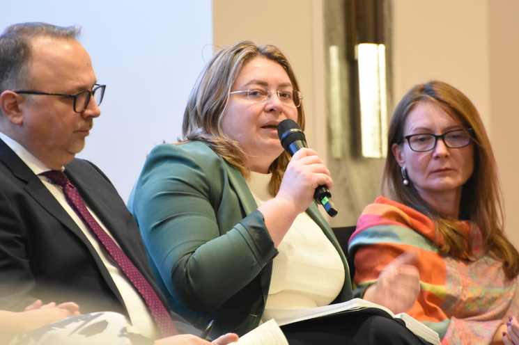 Eveniment News.ro - ROINVEST - Ediţia a VI-a