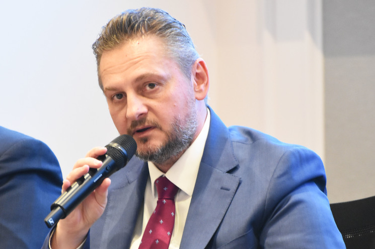 Eveniment News.ro - ROINVEST - Ediţia a VI-a