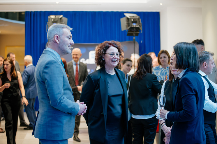 Gala News.ro -  10 OAMENI CARE NE INSPIRĂ - Profesionalism. Impact. Responsabilitate