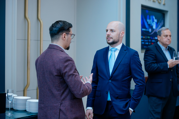 Gala News.ro -  10 OAMENI CARE NE INSPIRĂ - Profesionalism. Impact. Responsabilitate