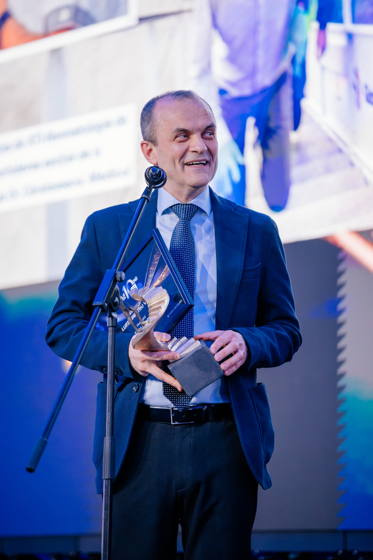 Gala News.ro -  10 OAMENI CARE NE INSPIRĂ - Profesionalism. Impact. Responsabilitate