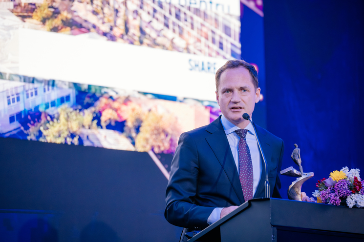 Gala News.ro -  10 OAMENI CARE NE INSPIRĂ - Profesionalism. Impact. Responsabilitate