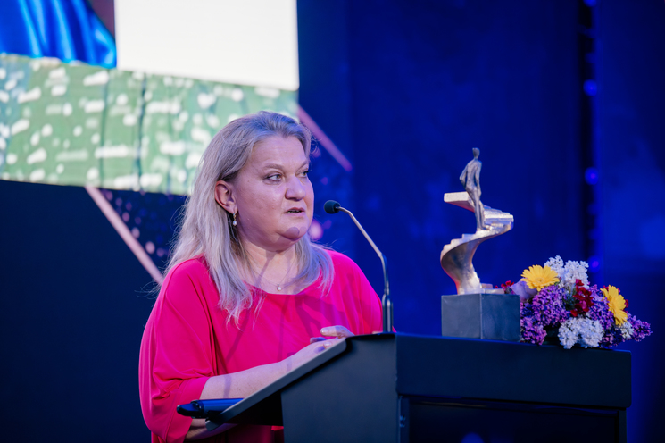 Gala News.ro -  10 OAMENI CARE NE INSPIRĂ - Profesionalism. Impact. Responsabilitate