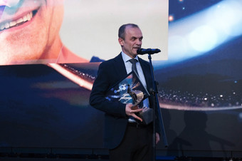 Gala News.ro -  10 OAMENI CARE NE INSPIRĂ - Profesionalism. Impact. Responsabilitate