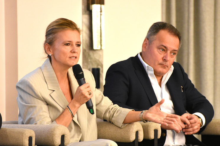 Eveniment Premium News.ro - IMM-urile, oxigen pentru România - Ediţia a V-a