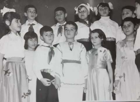 Valentin Naumescu: Şcoala este oglinda unei societăţi / Ura este primul şi cel mai grav simptom al deficitului educaţional / Dacă şcoala eşuează, pierdem tot. Dacă şcoala şi educaţia de calitate vor triumfa, mai avem o şansă!