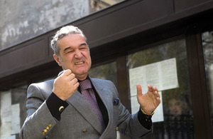 În 2013 era condamnat la închisoare, iar acum... GIGI BECALI a dat lovitura!