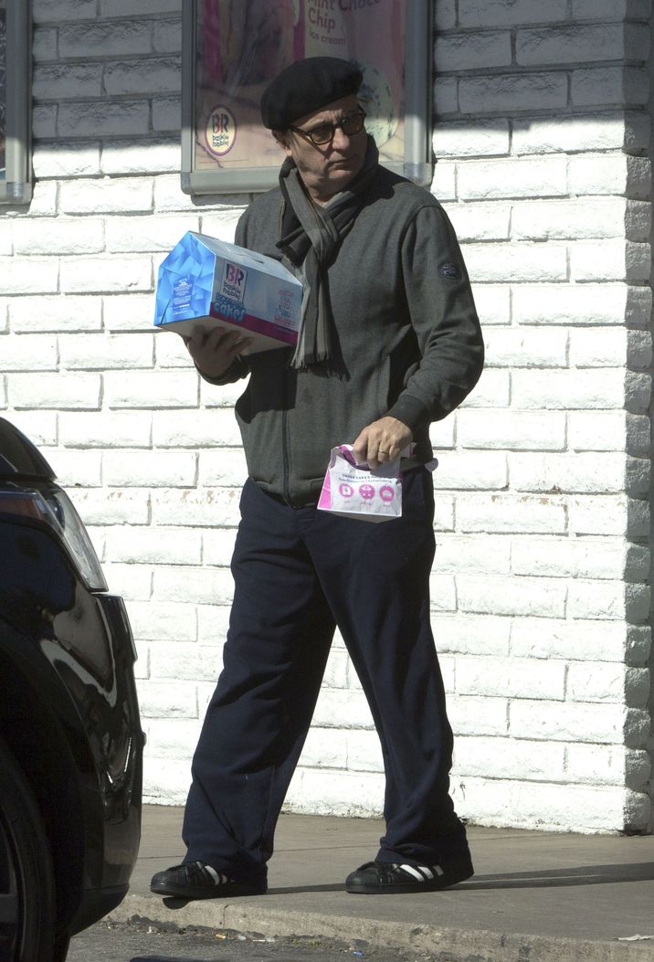 Exclusive... 52297416 Andy Garcia gets an ice cream cake from Baskin Robbins in Los Angeles, California on January 28, 2017. The 'Ballers' actor is currently in post-production for the action thriller 'Geostorm.' FameFlynet, Inc - Beverly Hills, CA, USA - +1 (310) 505-9876