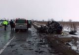 Si-a injunghiat sotia acasa, iar apoi a murit intr-un accident de masina. Ce au gasit politistii in buzunarele barbatului? Scria intr-un bilet ca...