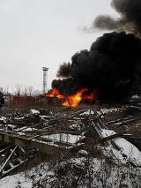 Incendiu violent la o fosta rafinarie din Ploiesti!