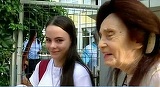 Adriana Iliescu a venit sa isi sustina fiica la Evaluarea Nationala! Ce sfat de viata i-a dat Elizei? "Sa faca copil de tanara pentru ca nu stie ce surprize ii poate face organismul"
