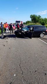 Accident grav la Suceava cu sapte victime! Doua microbuze, implicate intr-un carambol