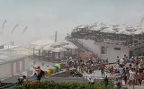 Furtuna pe litoral! Turistii au fost prinsi in furia naturii