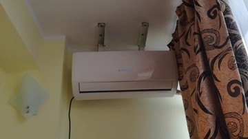 Ce pericole ascunde aparatul de aer condiditionat: de la o banala durere de cap, la stop cardio-respirator