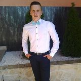 El este tanarul din Bistrita Nasaud care si-a pierdut viata dintr-un motiv stupid! Familia este devastata