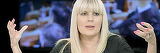 Cum arată un carnaval în închisoarea în care se află Elena Udrea! O televiziune din Columbia a filmat rarele momente de sărbătoare la care participă deţinutele VIDEO