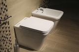 După ce vei citi asta, nu vei mai trage niciodată apa lăsând capacul ridicat! Ce nu ştiai despre igienă