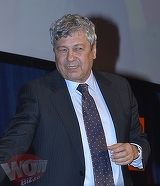 Afla cine l-a facut pe Mircea Lucescu sa planga! Imagini emotionante cu celebrul antrenor roman in ipostaze in care nu l-ai mai vazut niciodata!