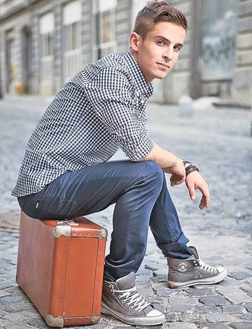 Dupa ce s-au bucurat, nu i-a mai vrut nimeni! Praful s-a ales de castigatorii show-urilor de talente din Romania! Lista completa a celor mai rasunatoare esecuri din showbiz-ul autohton!