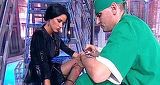 Daniela Crudu, scapata de sub control! Este piele si os, dar e obsedata sa slabeasca. Bruneta are o slabiciune pentru pastilele de slabit