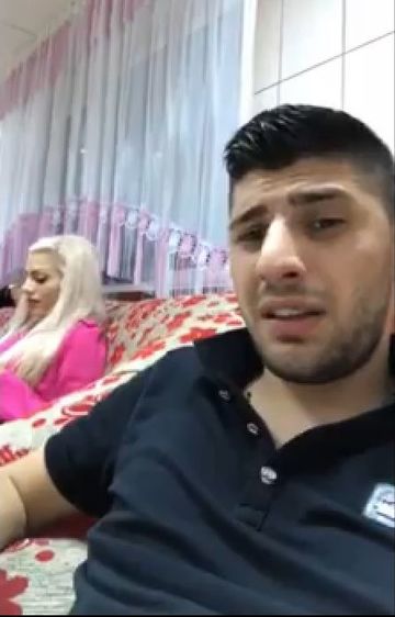 Nicoleta Guta nu comanda in casa ei! Fratele manelistei a sculat-o de pe canapea si i-a ordonat sa-i cante o doina! VIDEO