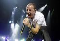 Noi dezvaluiri cutremuratoare despre sinuciderea solistului de la Linkin Park! Cum a fost gasit in camera, de fapt, Chester Bennington?