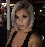 Sorana, ex A.S.I.A, o nouă schimbare de look! Ce şi-a făcut la păr