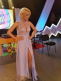 Maria Constantin face show printre straini! De Ziua Nationala a Romaniei, solista va canta la Londra! Biletul costa 20 de lire sterline, dar in banii astia spectatorii primesc si bautura!