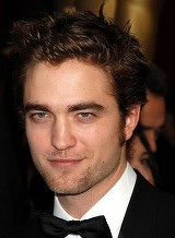 Robert Pattinson, din nou singur! Motivul pentru care s-ar fi despărţit de logodnica lui
