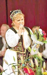 Nicoleta Voica, de nerecunoscut! E mai slaba ca niciodata si s-a si vopsit!