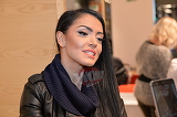 Andreea Mantea, mama unui baietel de aproape 3 ani, e socata dupa ce a vazut imaginile cu pedofilul si cei doi copii, in lift! Prezentatoarea “WOWbiz” tuna si fulgera: “Pedofililor si criminalilor le-as da foc in piata publica! Sa arda de vii”