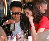 Mister Pink i-a platit vacanta lui Irinel Columbeanu in America. "Nu stiu ce alt barbat ar face asta pentru un fost sot". Milionarul chinez o divinizeaza pe Monica Gabor