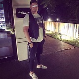 Fiul fostului ministru Gabriel Oprea se distreaza la un hotel de lux din Poiana Brasov! FOTO