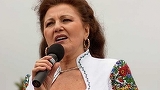 Nuntă în familia Irinei Loghin! Fiica ei se va căsători la aproape 40 de ani