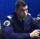 Ce masina are „Jandarmul cu voce de aur”! Nicolae Lacatus si-a dus autoturismul galben la un service auto
