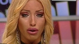 Loredana Chivu, umilita de iubit chiar inainte de tentativa de sinucidere! A fost bruscata si scuipata, in timp ce il implora in genunchi sa nu plece