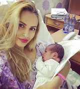 Andreea Spataru a nascut! Avem primele imagini cu bebelusul