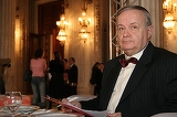 Momente de groaza la inmormantarea lui Cristian Topescu! I s-a facut rau si a lesinat