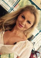 Anastasia Lazariuc are 64 de ani si arata incredibil. "Prea multa mancare ne oboseste"