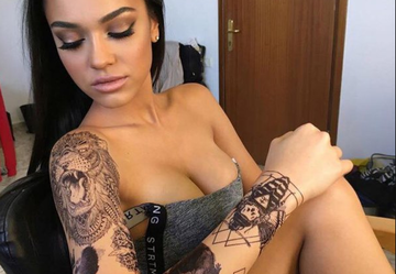 Carmen Minune, interzis de sexy! Fotografia care nu ii va placea lui Adi Minune