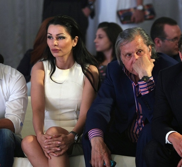 Brigitte Nastase a facut scandal pe litoral. A injurat ca la usa cortului, iar Ilie Nastase a fugit de ea