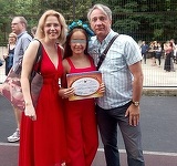 Fata Ralucai Moianu, prima zi onomastica fara tatal ei, Marius Ancuta! Celebrul comentator de snooker a murit la 50 de ani, rapus de o boala crunta
