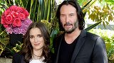 Winona Ryder, declaratie soc: M-am casatorit cu Keanu Reeves in Romania