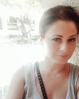 Corina Danila s-a rugat in genunchi la mormantul Fecioarei Maria: „Universul ne duce in locurile in care sufletul nostru are nevoie sa ajunga”