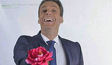 Imagini PAPARAZZI Mircea Badea îşi descarcă nervii pe un sac de box