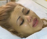 Primele declaraţii făcute de Beyonce, după ce i-au fost scoşi sânii: "Sânii mei erau suprainfectaţi. Implantul era model din 1974"