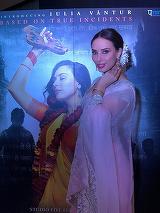 Iulia Vantur debuteaza la Bollywood