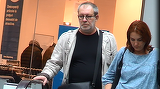 Ea e soţia lui Florin Busuioc! Femeia a ajuns imediat la Craiova, după ce a fost anunţată că Busu a făcut infarct