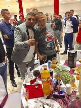 După bătaia încasată de Salam, Nicolae Guţă a fost primit ca un rege la Milano: ”Cele rele să se spele”