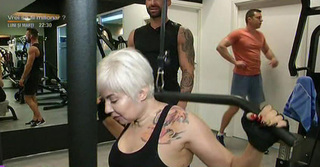 Catinca Roman a slăbit 7 kilograme! Şi-a schimbat radical stilul de viaţă! "Se aşază altfel hainele pe mine"